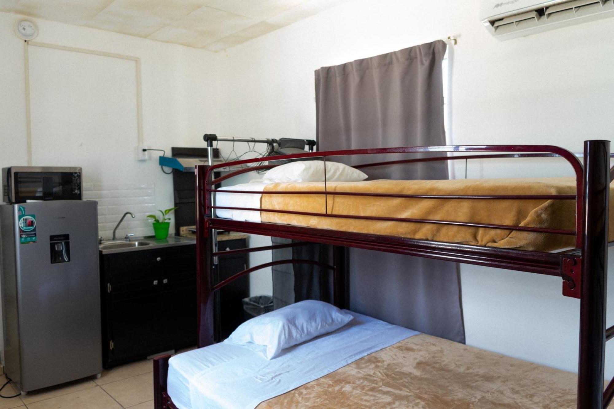 Suites Apodaca Εξωτερικό φωτογραφία