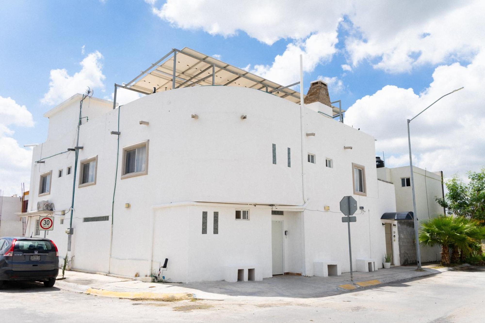 Suites Apodaca Εξωτερικό φωτογραφία