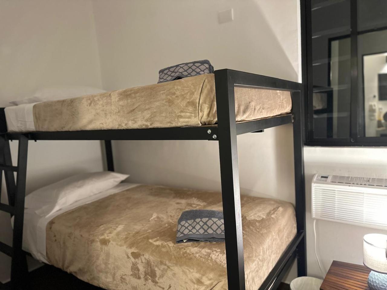 Suites Apodaca Εξωτερικό φωτογραφία