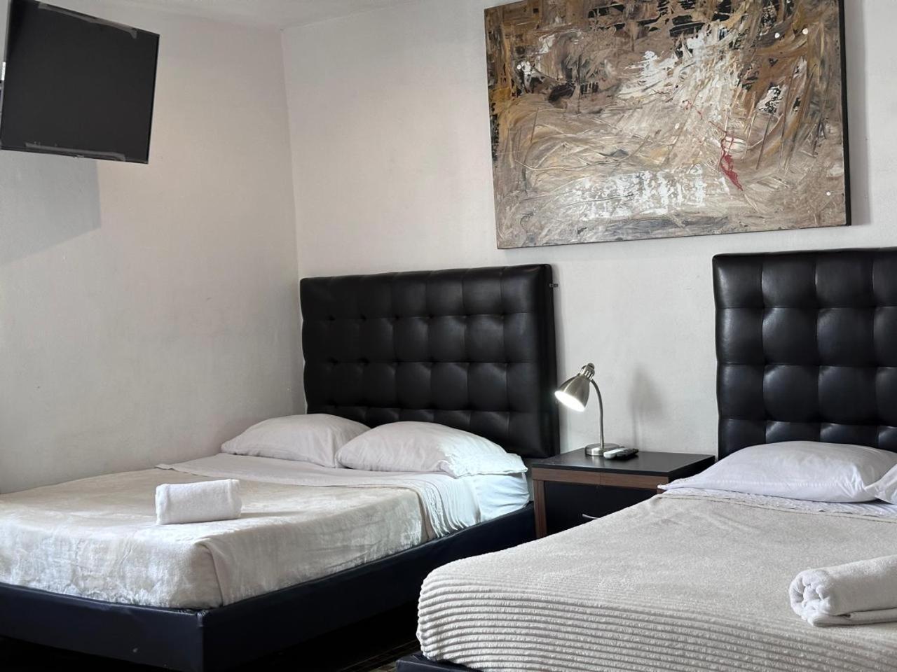 Suites Apodaca Εξωτερικό φωτογραφία